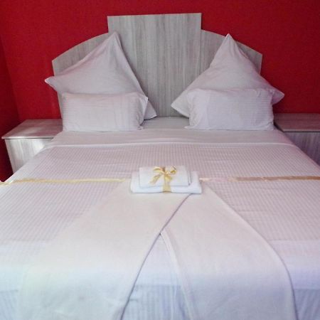 Khaya B&B Mandalay Кейптаун Екстериор снимка